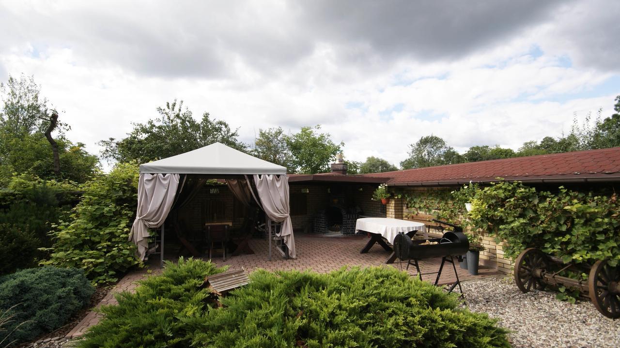 Villa Alris Białystok Eksteriør billede